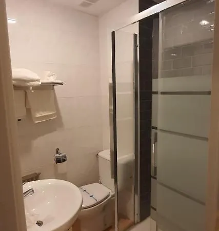 Gomar Hotel 2*