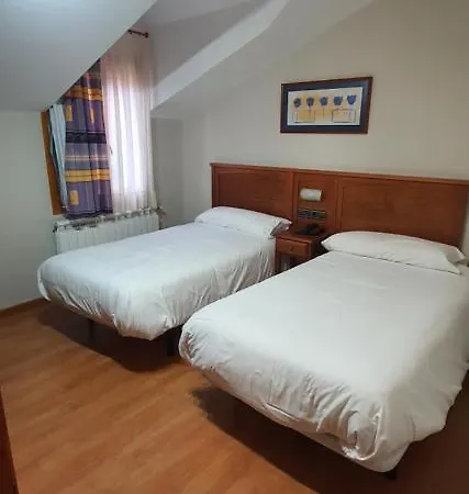 Gomar Hotel 2*